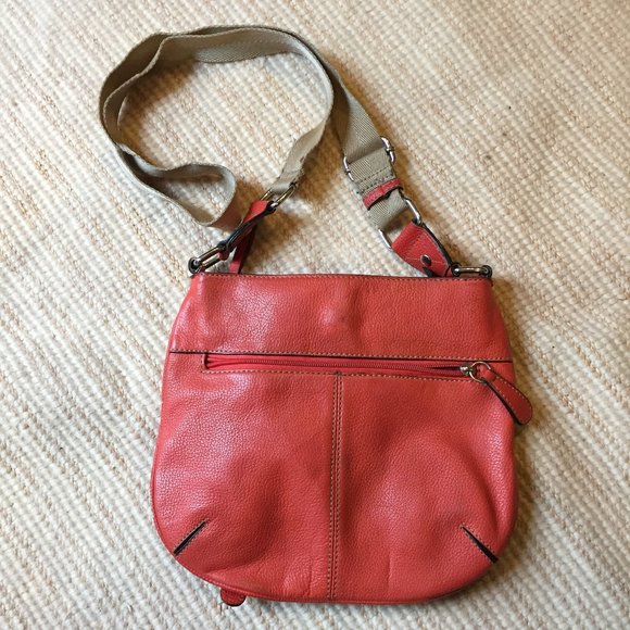 Franco Sarto leather coral purse w/adjustable strap - Picture 9 of 10